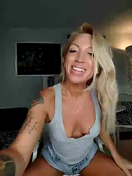 Weloveblue online show from 22, 1, 2025