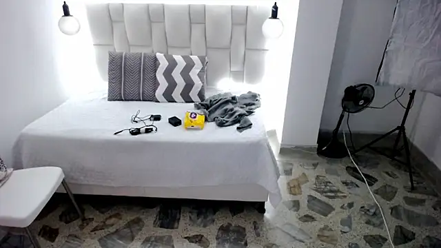 tiffany  pink online show from 21, 3, 2025