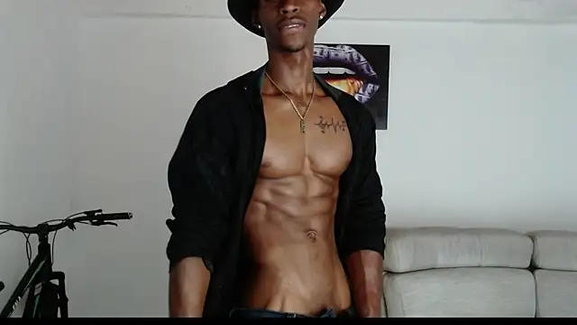 Snapshot of drake_brwon_23 chatting on 15, 10, 2025 drake brwon 23 online show from 15, 10, 2025