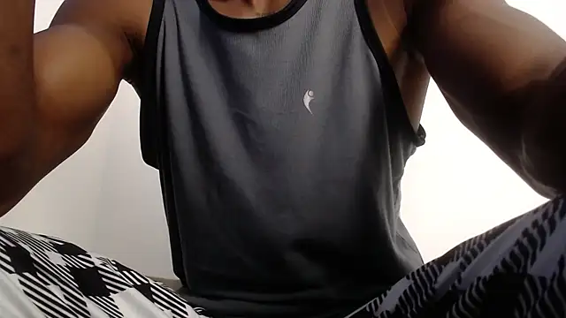 Snapshot of drake_brwon_23 chatting on 1, 11, 2025 drake brwon 23 online show from 1, 11, 2025