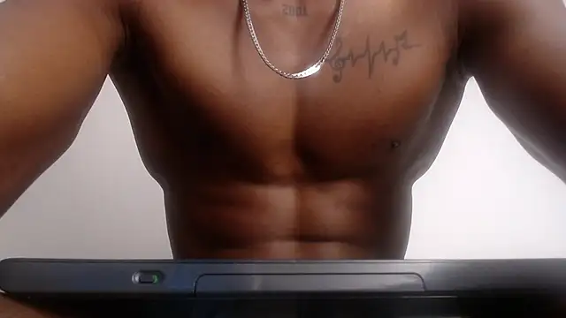 Snapshot of drake_brwon_23 chatting on 16, 2, 2026 drake brwon 23 online show from 16, 2, 2026