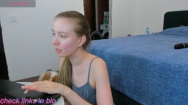Snapshot of Peggy_Beauty chatting on 14, 7, 2026 Peggy Beauty online show from 14, 7, 2026