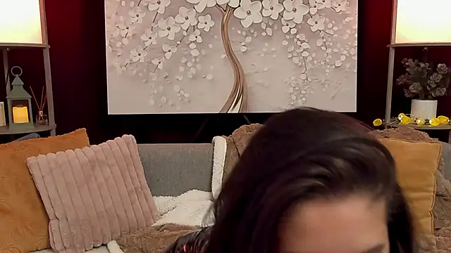 Snapshot of Entitled_Bitch chatting on 11, 10, 2025 Entitled Bitch online show from 11, 10, 2025