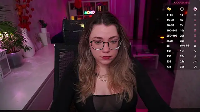 Snapshot of RemyCute chatting on 22, 2, 2026 RemyCute online show from 22, 2, 2026