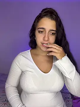 Alicia Ruiz online show from 14, 11, 2025