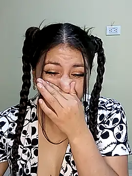 Snapshot of nammy__dirtyhott chatting on 15, 11, 2025 nammy dirtyhott online show from 15, 11, 2025