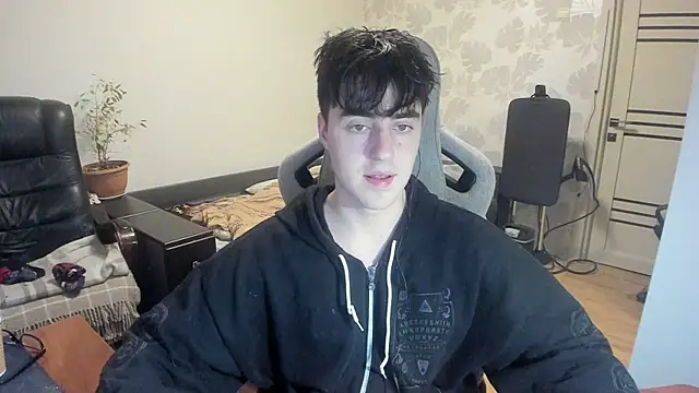 Knuckles17 online show from 2, 12, 2025