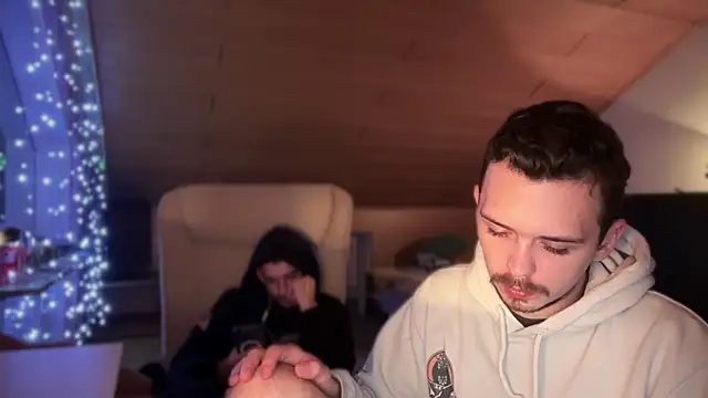 Snapshot of naked_psy chatting on 8, 1, 2025 naked psy online show from 8, 1, 2025