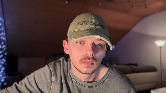 Snapshot of naked_psy chatting on 22, 1, 2025 naked psy online show from 22, 1, 2025