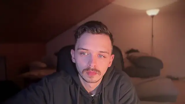 Snapshot of naked_psy chatting on 8, 2, 2025 naked psy online show from 8, 2, 2025