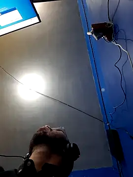 ElmaCannon online show from 22, 11, 2025