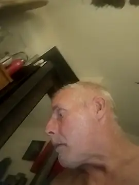 Snapshot of ColdVisitor chatting on 12, 2, 2025 ColdVisitor online show from 12, 2, 2025