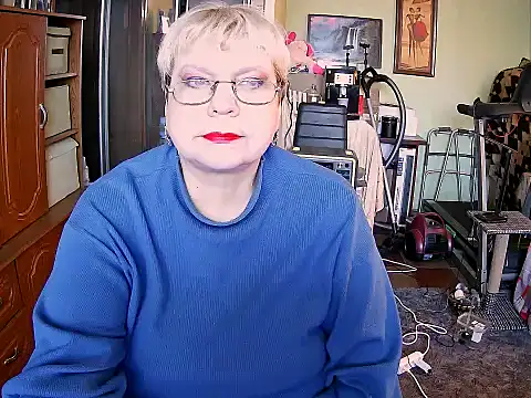 LOLA8888 online show from 3, 11, 2025