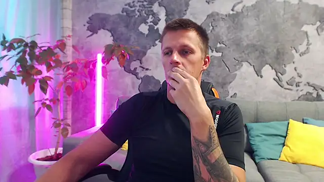 Snapshot of VikingChrisss chatting on 9, 10, 2025 VikingChrisss online show from 9, 10, 2025