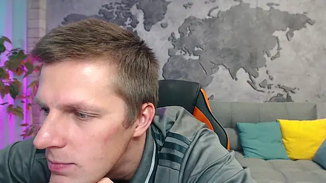 Snapshot of VikingChrisss chatting on 10, 11, 2025 VikingChrisss online show from 10, 11, 2025