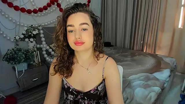 MiracleCurly online show from 27, 6, 2026