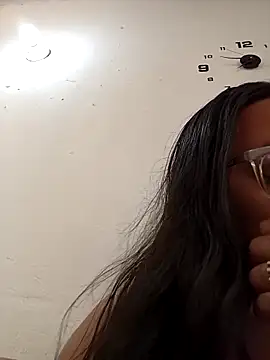 Snapshot of Cristel_Shop chatting on 10, 10, 2025 Cristel Shop online show from 10, 10, 2025