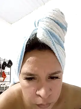 Snapshot of Cristel_Shop chatting on 25, 10, 2025 Cristel Shop online show from 25, 10, 2025