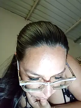 Snapshot of Cristel_Shop chatting on 4, 11, 2025 Cristel Shop online show from 4, 11, 2025