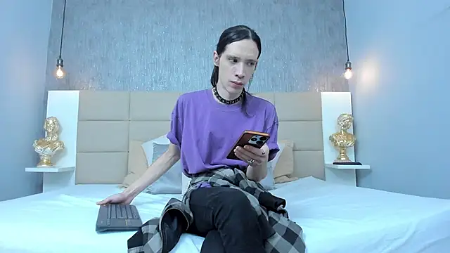 Snapshot of Hecatee_77 chatting on 5, 3, 2026 Hecatee 77 online show from 5, 3, 2026