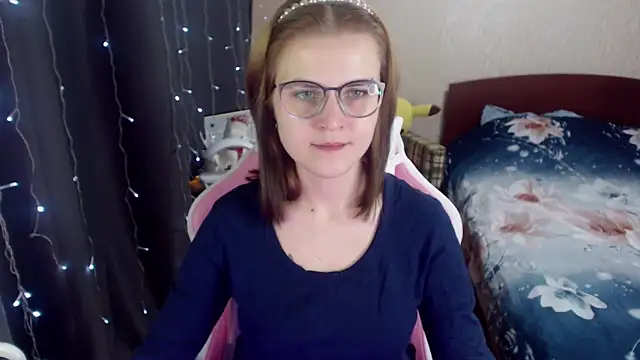 MissBrightShine online show from 9, 1, 2025