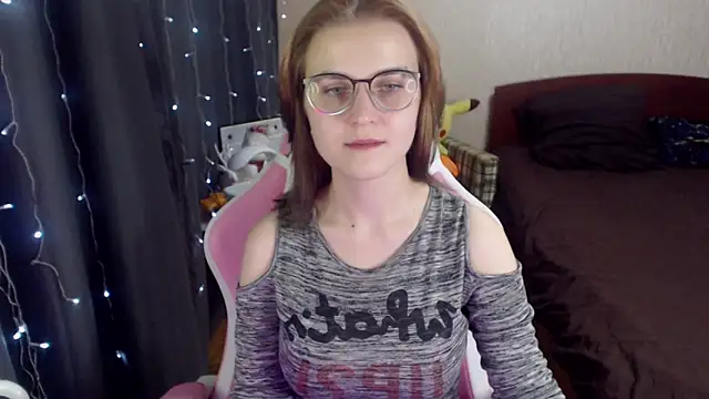 MissBrightShine online show from 11, 1, 2025