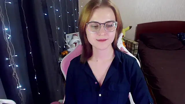 MissBrightShine online show from 17, 1, 2025