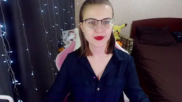 MissBrightShine online show from 19, 1, 2025