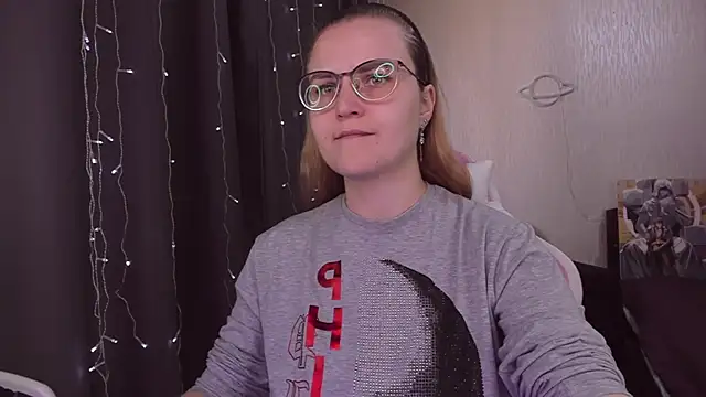 MissBrightShine online show from 2, 10, 2025