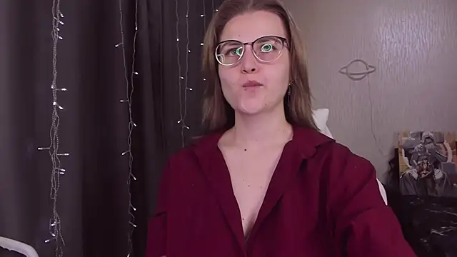 MissBrightShine online show from 16, 10, 2025