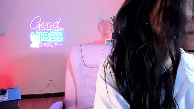  aish a  online show from 20, 9, 2025