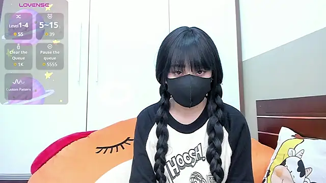 alonelove   online show from 18, 3, 2025