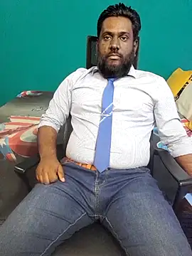 Rayansmith  online show from 12, 2, 2026