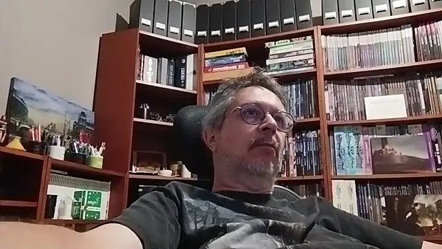 Mandra is a whore online show from 18, 9, 2025