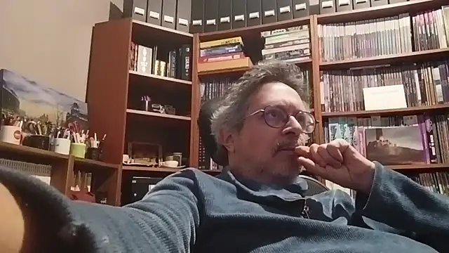 Mandra is a whore online show from 15, 10, 2025