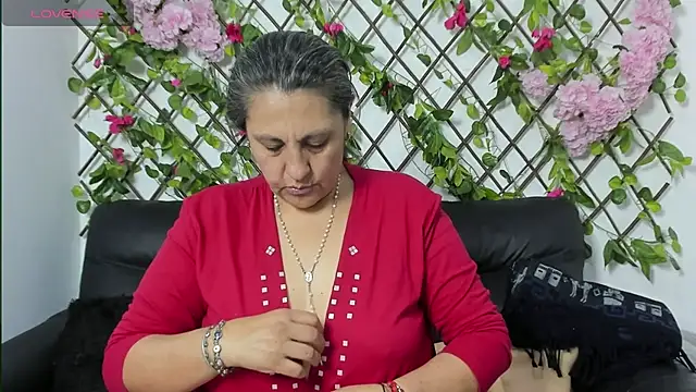 merlyna goldens online show from 24, 10, 2025