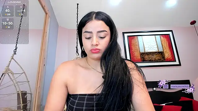 Paula Desousa online show from 8, 3, 2025