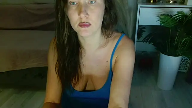 Snapshot of Imcarrieberry chatting on 28, 11, 2025 Imcarrieberry online show from 28, 11, 2025