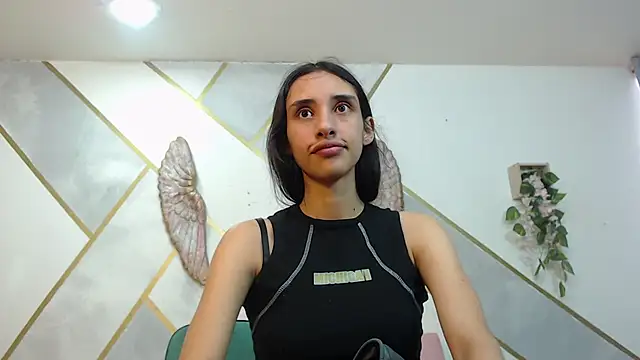 RoxanaCyrano  online show from 15, 12, 2025