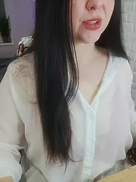 Snapshot of ErikaVlovely chatting on 22, 3, 2026 ErikaVlovely online show from 22, 3, 2026
