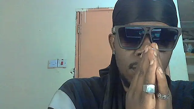 BIGDICKMULLAH online show from 4, 10, 2025