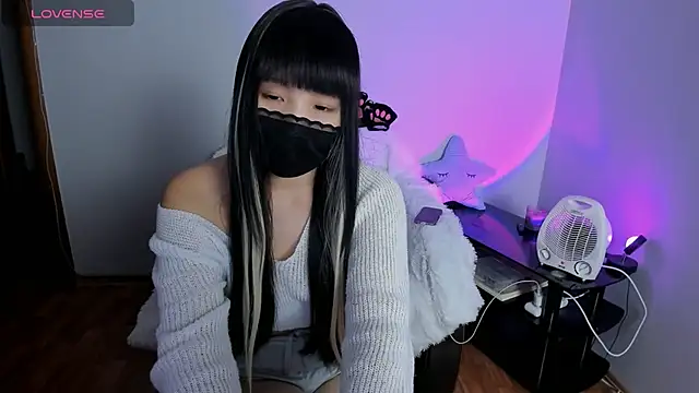 Snapshot of bamboobabe7 chatting on 4, 12, 2024 bamboobabe7 online show from 4, 12, 2024