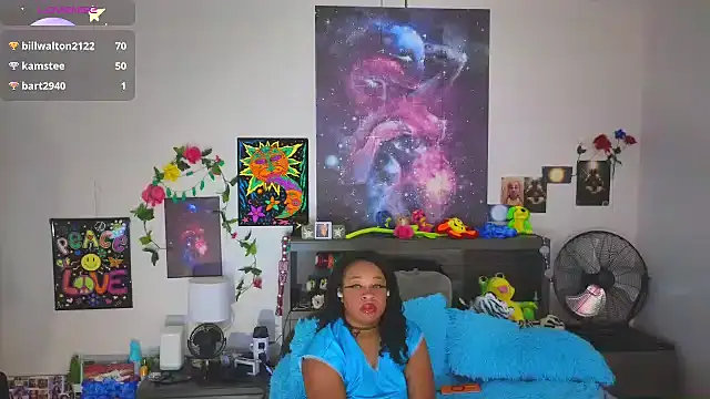 Snapshot of temptressbeauty24 chatting on 19, 9, 2025 temptressbeauty24 online show from 19, 9, 2025