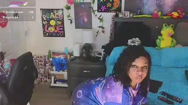 Snapshot of temptressbeauty24 chatting on 20, 9, 2025 temptressbeauty24 online show from 20, 9, 2025