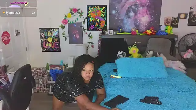 Snapshot of temptressbeauty24 chatting on 21, 9, 2025 temptressbeauty24 online show from 21, 9, 2025