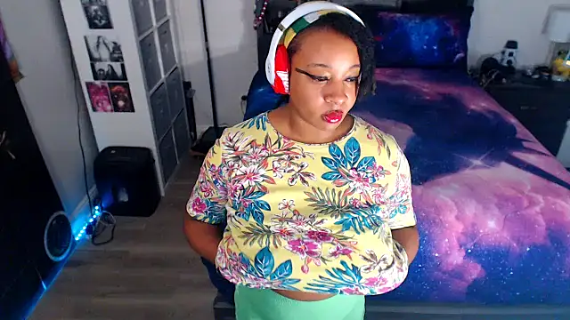 temptressbeauty24 online show from 2, 4, 2026