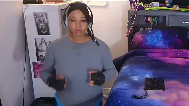 temptressbeauty24 online show from 6, 4, 2026