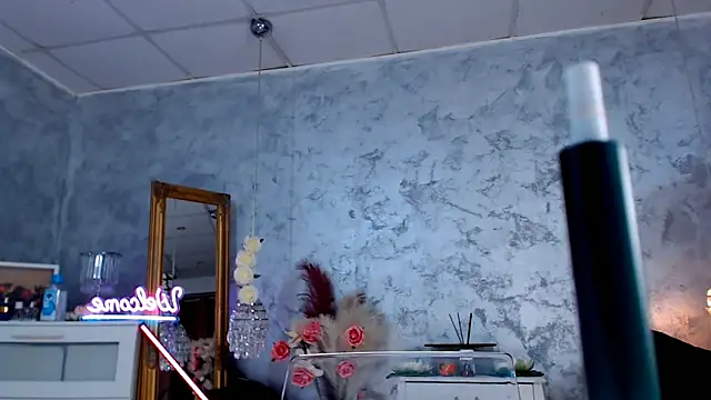 Snapshot of yuukenzi chatting on 13, 12, 2024 yuukenzi online show from 13, 12, 2024