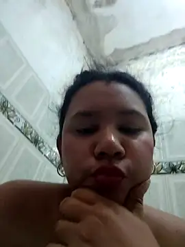 lucy hairypussy83 online show from 21, 11, 2025