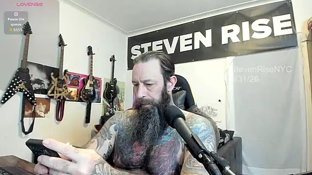 Snapshot of StevenRiseNYC chatting on 31, 3, 2026 StevenRiseNYC online show from 31, 3, 2026